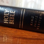 Why a paper Bible is better than your phone's digital Bible